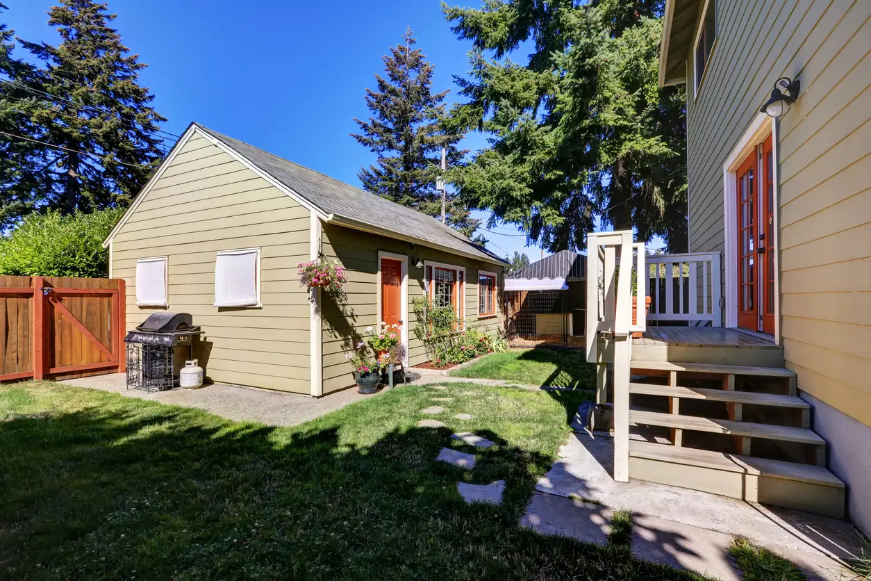 Detached accessory dwelling unit with a private entry and garden near Port Angeles, WA